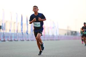 BIB: 50525
                            <button type="button" onclick="openModal(10553700)" class="btn btn-primary btn-sm float-right btn-popup" data-toggle="modal" data-target=".modal-high-quality">
                        <i class="fas fa-shopping-cart"></i> Add to Cart
                    </button>
                                            <button type="button" onclick="isThisMe(10553700, true)" class="btn btn-success btn-sm float-right btn-popup btn-isme hidden" data-toggle="tooltip" data-placement="bottom" title="นี่คือรูปของคุณใช่ไหม คลิกที่นี่เพื่อเอาเข้าอัลบั้ม">
                        <i class="fas fa-plus"></i> Add to album
                    </button>
                    <button type="button" onclick="isThisMe(10553700, false)" class="btn btn-warning btn-sm float-right btn-popup btn-isnotme hidden">
                        <i class="fas fa-ban"></i> Remove from album
                    </button>