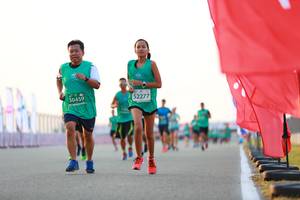 BIB: 50459, 52277
                            <button type="button" onclick="openModal(10553944)" class="btn btn-primary btn-sm float-right btn-popup" data-toggle="modal" data-target=".modal-high-quality">
                        <i class="fas fa-shopping-cart"></i> Add to Cart
                    </button>
                                            <button type="button" onclick="isThisMe(10553944, true)" class="btn btn-success btn-sm float-right btn-popup btn-isme hidden" data-toggle="tooltip" data-placement="bottom" title="นี่คือรูปของคุณใช่ไหม คลิกที่นี่เพื่อเอาเข้าอัลบั้ม">
                        <i class="fas fa-plus"></i> Add to album
                    </button>
                    <button type="button" onclick="isThisMe(10553944, false)" class="btn btn-warning btn-sm float-right btn-popup btn-isnotme hidden">
                        <i class="fas fa-ban"></i> Remove from album
                    </button>