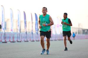 BIB: 52075, 1722
                            <button type="button" onclick="openModal(10553581)" class="btn btn-primary btn-sm float-right btn-popup" data-toggle="modal" data-target=".modal-high-quality">
                        <i class="fas fa-shopping-cart"></i> Add to Cart
                    </button>
                                            <button type="button" onclick="isThisMe(10553581, true)" class="btn btn-success btn-sm float-right btn-popup btn-isme hidden" data-toggle="tooltip" data-placement="bottom" title="นี่คือรูปของคุณใช่ไหม คลิกที่นี่เพื่อเอาเข้าอัลบั้ม">
                        <i class="fas fa-plus"></i> Add to album
                    </button>
                    <button type="button" onclick="isThisMe(10553581, false)" class="btn btn-warning btn-sm float-right btn-popup btn-isnotme hidden">
                        <i class="fas fa-ban"></i> Remove from album
                    </button>