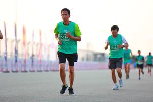 BIB: 5014, 51625
                            <button type="button" onclick="openModal(10553659)" class="btn btn-primary btn-sm float-right btn-popup" data-toggle="modal" data-target=".modal-high-quality">
                        <i class="fas fa-shopping-cart"></i> Add to Cart
                    </button>
                                            <button type="button" onclick="isThisMe(10553659, true)" class="btn btn-success btn-sm float-right btn-popup btn-isme hidden" data-toggle="tooltip" data-placement="bottom" title="นี่คือรูปของคุณใช่ไหม คลิกที่นี่เพื่อเอาเข้าอัลบั้ม">
                        <i class="fas fa-plus"></i> Add to album
                    </button>
                    <button type="button" onclick="isThisMe(10553659, false)" class="btn btn-warning btn-sm float-right btn-popup btn-isnotme hidden">
                        <i class="fas fa-ban"></i> Remove from album
                    </button>