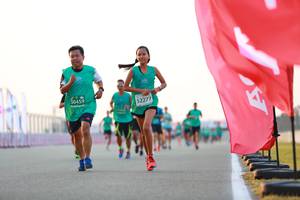 BIB: 50459, 52277
                            <button type="button" onclick="openModal(10553943)" class="btn btn-primary btn-sm float-right btn-popup" data-toggle="modal" data-target=".modal-high-quality">
                        <i class="fas fa-shopping-cart"></i> Add to Cart
                    </button>
                                            <button type="button" onclick="isThisMe(10553943, true)" class="btn btn-success btn-sm float-right btn-popup btn-isme hidden" data-toggle="tooltip" data-placement="bottom" title="นี่คือรูปของคุณใช่ไหม คลิกที่นี่เพื่อเอาเข้าอัลบั้ม">
                        <i class="fas fa-plus"></i> Add to album
                    </button>
                    <button type="button" onclick="isThisMe(10553943, false)" class="btn btn-warning btn-sm float-right btn-popup btn-isnotme hidden">
                        <i class="fas fa-ban"></i> Remove from album
                    </button>