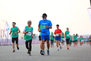 BIB: 5048, 50794
                            <button type="button" onclick="openModal(10553838)" class="btn btn-primary btn-sm float-right btn-popup" data-toggle="modal" data-target=".modal-high-quality">
                        <i class="fas fa-shopping-cart"></i> Add to Cart
                    </button>
                                            <button type="button" onclick="isThisMe(10553838, true)" class="btn btn-success btn-sm float-right btn-popup btn-isme hidden" data-toggle="tooltip" data-placement="bottom" title="นี่คือรูปของคุณใช่ไหม คลิกที่นี่เพื่อเอาเข้าอัลบั้ม">
                        <i class="fas fa-plus"></i> Add to album
                    </button>
                    <button type="button" onclick="isThisMe(10553838, false)" class="btn btn-warning btn-sm float-right btn-popup btn-isnotme hidden">
                        <i class="fas fa-ban"></i> Remove from album
                    </button>