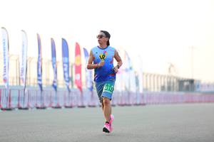 BIB: 0313
                            <button type="button" onclick="openModal(10553450)" class="btn btn-primary btn-sm float-right btn-popup" data-toggle="modal" data-target=".modal-high-quality">
                        <i class="fas fa-shopping-cart"></i> Add to Cart
                    </button>
                                            <button type="button" onclick="isThisMe(10553450, true)" class="btn btn-success btn-sm float-right btn-popup btn-isme hidden" data-toggle="tooltip" data-placement="bottom" title="นี่คือรูปของคุณใช่ไหม คลิกที่นี่เพื่อเอาเข้าอัลบั้ม">
                        <i class="fas fa-plus"></i> Add to album
                    </button>
                    <button type="button" onclick="isThisMe(10553450, false)" class="btn btn-warning btn-sm float-right btn-popup btn-isnotme hidden">
                        <i class="fas fa-ban"></i> Remove from album
                    </button>