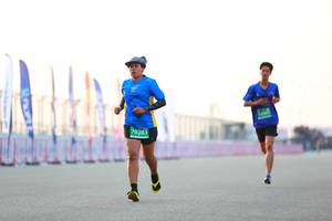 BIB: 70283
                            <button type="button" onclick="openModal(10553513)" class="btn btn-primary btn-sm float-right btn-popup" data-toggle="modal" data-target=".modal-high-quality">
                        <i class="fas fa-shopping-cart"></i> Add to Cart
                    </button>
                                            <button type="button" onclick="isThisMe(10553513, true)" class="btn btn-success btn-sm float-right btn-popup btn-isme hidden" data-toggle="tooltip" data-placement="bottom" title="นี่คือรูปของคุณใช่ไหม คลิกที่นี่เพื่อเอาเข้าอัลบั้ม">
                        <i class="fas fa-plus"></i> Add to album
                    </button>
                    <button type="button" onclick="isThisMe(10553513, false)" class="btn btn-warning btn-sm float-right btn-popup btn-isnotme hidden">
                        <i class="fas fa-ban"></i> Remove from album
                    </button>