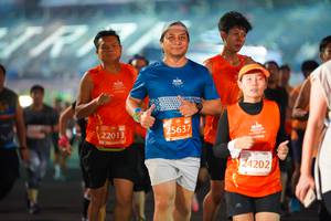 BIB: 25637, 22013, 124202
                            <button type="button" onclick="openModal(11445692)" class="btn btn-primary btn-sm float-right btn-popup" data-toggle="modal" data-target=".modal-high-quality">
                        <i class="fas fa-shopping-cart"></i> Add to Cart
                    </button>
                                            <button type="button" onclick="isThisMe(11445692, true)" class="btn btn-success btn-sm float-right btn-popup btn-isme hidden" data-toggle="tooltip" data-placement="bottom" title="นี่คือรูปของคุณใช่ไหม คลิกที่นี่เพื่อเอาเข้าอัลบั้ม">
                        <i class="fas fa-plus"></i> Add to album
                    </button>
                    <button type="button" onclick="isThisMe(11445692, false)" class="btn btn-warning btn-sm float-right btn-popup btn-isnotme hidden">
                        <i class="fas fa-ban"></i> Remove from album
                    </button>