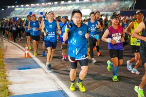 BIB: 4009, 40596, 1650
                            <button type="button" onclick="openModal(11620871)" class="btn btn-primary btn-sm float-right btn-popup" data-toggle="modal" data-target=".modal-high-quality">
                        <i class="fas fa-shopping-cart"></i> Add to Cart
                    </button>
                                            <button type="button" onclick="isThisMe(11620871, true)" class="btn btn-success btn-sm float-right btn-popup btn-isme hidden" data-toggle="tooltip" data-placement="bottom" title="นี่คือรูปของคุณใช่ไหม คลิกที่นี่เพื่อเอาเข้าอัลบั้ม">
                        <i class="fas fa-plus"></i> Add to album
                    </button>
                    <button type="button" onclick="isThisMe(11620871, false)" class="btn btn-warning btn-sm float-right btn-popup btn-isnotme hidden">
                        <i class="fas fa-ban"></i> Remove from album
                    </button>