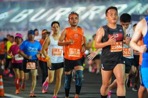 BIB: 25888, 20128, 26031, 7632, 20133
                            <button type="button" onclick="openModal(11544203)" class="btn btn-primary btn-sm float-right btn-popup" data-toggle="modal" data-target=".modal-high-quality">
                        <i class="fas fa-shopping-cart"></i> Add to Cart
                    </button>
                                            <button type="button" onclick="isThisMe(11544203, true)" class="btn btn-success btn-sm float-right btn-popup btn-isme hidden" data-toggle="tooltip" data-placement="bottom" title="นี่คือรูปของคุณใช่ไหม คลิกที่นี่เพื่อเอาเข้าอัลบั้ม">
                        <i class="fas fa-plus"></i> Add to album
                    </button>
                    <button type="button" onclick="isThisMe(11544203, false)" class="btn btn-warning btn-sm float-right btn-popup btn-isnotme hidden">
                        <i class="fas fa-ban"></i> Remove from album
                    </button>