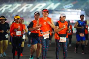 BIB: 2687, 29599, 29585
                            <button type="button" onclick="openModal(11447053)" class="btn btn-primary btn-sm float-right btn-popup" data-toggle="modal" data-target=".modal-high-quality">
                        <i class="fas fa-shopping-cart"></i> Add to Cart
                    </button>
                                            <button type="button" onclick="isThisMe(11447053, true)" class="btn btn-success btn-sm float-right btn-popup btn-isme hidden" data-toggle="tooltip" data-placement="bottom" title="นี่คือรูปของคุณใช่ไหม คลิกที่นี่เพื่อเอาเข้าอัลบั้ม">
                        <i class="fas fa-plus"></i> Add to album
                    </button>
                    <button type="button" onclick="isThisMe(11447053, false)" class="btn btn-warning btn-sm float-right btn-popup btn-isnotme hidden">
                        <i class="fas fa-ban"></i> Remove from album
                    </button>