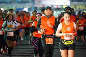 BIB: 8921, 29658, 21765
                            <button type="button" onclick="openModal(11438941)" class="btn btn-primary btn-sm float-right btn-popup" data-toggle="modal" data-target=".modal-high-quality">
                        <i class="fas fa-shopping-cart"></i> Add to Cart
                    </button>
                                            <button type="button" onclick="isThisMe(11438941, true)" class="btn btn-success btn-sm float-right btn-popup btn-isme hidden" data-toggle="tooltip" data-placement="bottom" title="นี่คือรูปของคุณใช่ไหม คลิกที่นี่เพื่อเอาเข้าอัลบั้ม">
                        <i class="fas fa-plus"></i> Add to album
                    </button>
                    <button type="button" onclick="isThisMe(11438941, false)" class="btn btn-warning btn-sm float-right btn-popup btn-isnotme hidden">
                        <i class="fas fa-ban"></i> Remove from album
                    </button>