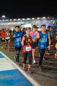 BIB: 4192, 145937, 45706, 46463
                            <button type="button" onclick="openModal(11585531)" class="btn btn-primary btn-sm float-right btn-popup" data-toggle="modal" data-target=".modal-high-quality">
                        <i class="fas fa-shopping-cart"></i> Add to Cart
                    </button>
                                            <button type="button" onclick="isThisMe(11585531, true)" class="btn btn-success btn-sm float-right btn-popup btn-isme hidden" data-toggle="tooltip" data-placement="bottom" title="นี่คือรูปของคุณใช่ไหม คลิกที่นี่เพื่อเอาเข้าอัลบั้ม">
                        <i class="fas fa-plus"></i> Add to album
                    </button>
                    <button type="button" onclick="isThisMe(11585531, false)" class="btn btn-warning btn-sm float-right btn-popup btn-isnotme hidden">
                        <i class="fas fa-ban"></i> Remove from album
                    </button>
