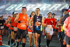 BIB: 26068, 24200, 81999
                            <button type="button" onclick="openModal(11424472)" class="btn btn-primary btn-sm float-right btn-popup" data-toggle="modal" data-target=".modal-high-quality">
                        <i class="fas fa-shopping-cart"></i> Add to Cart
                    </button>
                                            <button type="button" onclick="isThisMe(11424472, true)" class="btn btn-success btn-sm float-right btn-popup btn-isme hidden" data-toggle="tooltip" data-placement="bottom" title="นี่คือรูปของคุณใช่ไหม คลิกที่นี่เพื่อเอาเข้าอัลบั้ม">
                        <i class="fas fa-plus"></i> Add to album
                    </button>
                    <button type="button" onclick="isThisMe(11424472, false)" class="btn btn-warning btn-sm float-right btn-popup btn-isnotme hidden">
                        <i class="fas fa-ban"></i> Remove from album
                    </button>