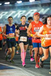 BIB: 26012, 23292
                            <button type="button" onclick="openModal(11548488)" class="btn btn-primary btn-sm float-right btn-popup" data-toggle="modal" data-target=".modal-high-quality">
                        <i class="fas fa-shopping-cart"></i> Add to Cart
                    </button>
                                            <button type="button" onclick="isThisMe(11548488, true)" class="btn btn-success btn-sm float-right btn-popup btn-isme hidden" data-toggle="tooltip" data-placement="bottom" title="นี่คือรูปของคุณใช่ไหม คลิกที่นี่เพื่อเอาเข้าอัลบั้ม">
                        <i class="fas fa-plus"></i> Add to album
                    </button>
                    <button type="button" onclick="isThisMe(11548488, false)" class="btn btn-warning btn-sm float-right btn-popup btn-isnotme hidden">
                        <i class="fas fa-ban"></i> Remove from album
                    </button>