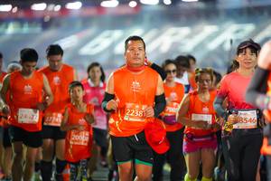 BIB: 700, 8546, 22381, 127, 27245, 20008, 033
                            <button type="button" onclick="openModal(11433353)" class="btn btn-primary btn-sm float-right btn-popup" data-toggle="modal" data-target=".modal-high-quality">
                        <i class="fas fa-shopping-cart"></i> Add to Cart
                    </button>
                                            <button type="button" onclick="isThisMe(11433353, true)" class="btn btn-success btn-sm float-right btn-popup btn-isme hidden" data-toggle="tooltip" data-placement="bottom" title="นี่คือรูปของคุณใช่ไหม คลิกที่นี่เพื่อเอาเข้าอัลบั้ม">
                        <i class="fas fa-plus"></i> Add to album
                    </button>
                    <button type="button" onclick="isThisMe(11433353, false)" class="btn btn-warning btn-sm float-right btn-popup btn-isnotme hidden">
                        <i class="fas fa-ban"></i> Remove from album
                    </button>
