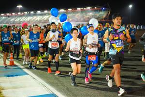 BIB: 40609, 42082, 44927
                            <button type="button" onclick="openModal(11623886)" class="btn btn-primary btn-sm float-right btn-popup" data-toggle="modal" data-target=".modal-high-quality">
                        <i class="fas fa-shopping-cart"></i> Add to Cart
                    </button>
                                            <button type="button" onclick="isThisMe(11623886, true)" class="btn btn-success btn-sm float-right btn-popup btn-isme hidden" data-toggle="tooltip" data-placement="bottom" title="นี่คือรูปของคุณใช่ไหม คลิกที่นี่เพื่อเอาเข้าอัลบั้ม">
                        <i class="fas fa-plus"></i> Add to album
                    </button>
                    <button type="button" onclick="isThisMe(11623886, false)" class="btn btn-warning btn-sm float-right btn-popup btn-isnotme hidden">
                        <i class="fas fa-ban"></i> Remove from album
                    </button>