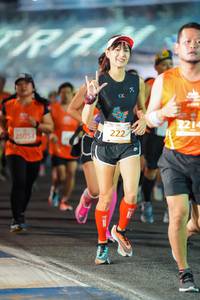 BIB: 2214, 222, 25054
                            <button type="button" onclick="openModal(11576506)" class="btn btn-primary btn-sm float-right btn-popup" data-toggle="modal" data-target=".modal-high-quality">
                        <i class="fas fa-shopping-cart"></i> Add to Cart
                    </button>
                                            <button type="button" onclick="isThisMe(11576506, true)" class="btn btn-success btn-sm float-right btn-popup btn-isme hidden" data-toggle="tooltip" data-placement="bottom" title="นี่คือรูปของคุณใช่ไหม คลิกที่นี่เพื่อเอาเข้าอัลบั้ม">
                        <i class="fas fa-plus"></i> Add to album
                    </button>
                    <button type="button" onclick="isThisMe(11576506, false)" class="btn btn-warning btn-sm float-right btn-popup btn-isnotme hidden">
                        <i class="fas fa-ban"></i> Remove from album
                    </button>