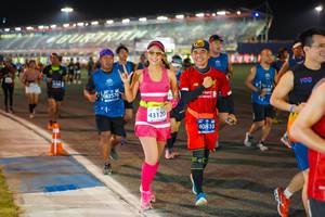 BIB: 42576, 43120, 40810
                            <button type="button" onclick="openModal(11595900)" class="btn btn-primary btn-sm float-right btn-popup" data-toggle="modal" data-target=".modal-high-quality">
                        <i class="fas fa-shopping-cart"></i> Add to Cart
                    </button>
                                            <button type="button" onclick="isThisMe(11595900, true)" class="btn btn-success btn-sm float-right btn-popup btn-isme hidden" data-toggle="tooltip" data-placement="bottom" title="นี่คือรูปของคุณใช่ไหม คลิกที่นี่เพื่อเอาเข้าอัลบั้ม">
                        <i class="fas fa-plus"></i> Add to album
                    </button>
                    <button type="button" onclick="isThisMe(11595900, false)" class="btn btn-warning btn-sm float-right btn-popup btn-isnotme hidden">
                        <i class="fas fa-ban"></i> Remove from album
                    </button>