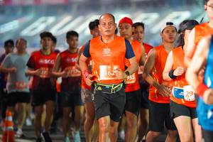 BIB: 162, 955
                            <button type="button" onclick="openModal(11434168)" class="btn btn-primary btn-sm float-right btn-popup" data-toggle="modal" data-target=".modal-high-quality">
                        <i class="fas fa-shopping-cart"></i> Add to Cart
                    </button>
                                            <button type="button" onclick="isThisMe(11434168, true)" class="btn btn-success btn-sm float-right btn-popup btn-isme hidden" data-toggle="tooltip" data-placement="bottom" title="นี่คือรูปของคุณใช่ไหม คลิกที่นี่เพื่อเอาเข้าอัลบั้ม">
                        <i class="fas fa-plus"></i> Add to album
                    </button>
                    <button type="button" onclick="isThisMe(11434168, false)" class="btn btn-warning btn-sm float-right btn-popup btn-isnotme hidden">
                        <i class="fas fa-ban"></i> Remove from album
                    </button>