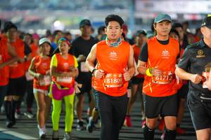 BIB: 61712, 81809
                            <button type="button" onclick="openModal(11439258)" class="btn btn-primary btn-sm float-right btn-popup" data-toggle="modal" data-target=".modal-high-quality">
                        <i class="fas fa-shopping-cart"></i> Add to Cart
                    </button>
                                            <button type="button" onclick="isThisMe(11439258, true)" class="btn btn-success btn-sm float-right btn-popup btn-isme hidden" data-toggle="tooltip" data-placement="bottom" title="นี่คือรูปของคุณใช่ไหม คลิกที่นี่เพื่อเอาเข้าอัลบั้ม">
                        <i class="fas fa-plus"></i> Add to album
                    </button>
                    <button type="button" onclick="isThisMe(11439258, false)" class="btn btn-warning btn-sm float-right btn-popup btn-isnotme hidden">
                        <i class="fas fa-ban"></i> Remove from album
                    </button>