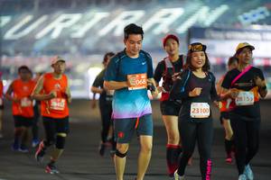 BIB: 068, 28153, 23100
                            <button type="button" onclick="openModal(11492756)" class="btn btn-primary btn-sm float-right btn-popup" data-toggle="modal" data-target=".modal-high-quality">
                        <i class="fas fa-shopping-cart"></i> Add to Cart
                    </button>
                                            <button type="button" onclick="isThisMe(11492756, true)" class="btn btn-success btn-sm float-right btn-popup btn-isme hidden" data-toggle="tooltip" data-placement="bottom" title="นี่คือรูปของคุณใช่ไหม คลิกที่นี่เพื่อเอาเข้าอัลบั้ม">
                        <i class="fas fa-plus"></i> Add to album
                    </button>
                    <button type="button" onclick="isThisMe(11492756, false)" class="btn btn-warning btn-sm float-right btn-popup btn-isnotme hidden">
                        <i class="fas fa-ban"></i> Remove from album
                    </button>