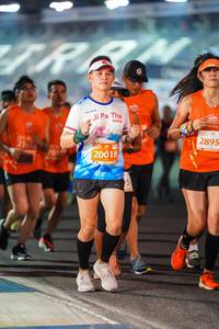 BIB: 2895, 21050, 20018
                            <button type="button" onclick="openModal(11551800)" class="btn btn-primary btn-sm float-right btn-popup" data-toggle="modal" data-target=".modal-high-quality">
                        <i class="fas fa-shopping-cart"></i> Add to Cart
                    </button>
                                            <button type="button" onclick="isThisMe(11551800, true)" class="btn btn-success btn-sm float-right btn-popup btn-isme hidden" data-toggle="tooltip" data-placement="bottom" title="นี่คือรูปของคุณใช่ไหม คลิกที่นี่เพื่อเอาเข้าอัลบั้ม">
                        <i class="fas fa-plus"></i> Add to album
                    </button>
                    <button type="button" onclick="isThisMe(11551800, false)" class="btn btn-warning btn-sm float-right btn-popup btn-isnotme hidden">
                        <i class="fas fa-ban"></i> Remove from album
                    </button>