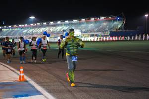 BIB: 4594
                            <button type="button" onclick="openModal(11597156)" class="btn btn-primary btn-sm float-right btn-popup" data-toggle="modal" data-target=".modal-high-quality">
                        <i class="fas fa-shopping-cart"></i> Add to Cart
                    </button>
                                            <button type="button" onclick="isThisMe(11597156, true)" class="btn btn-success btn-sm float-right btn-popup btn-isme hidden" data-toggle="tooltip" data-placement="bottom" title="นี่คือรูปของคุณใช่ไหม คลิกที่นี่เพื่อเอาเข้าอัลบั้ม">
                        <i class="fas fa-plus"></i> Add to album
                    </button>
                    <button type="button" onclick="isThisMe(11597156, false)" class="btn btn-warning btn-sm float-right btn-popup btn-isnotme hidden">
                        <i class="fas fa-ban"></i> Remove from album
                    </button>