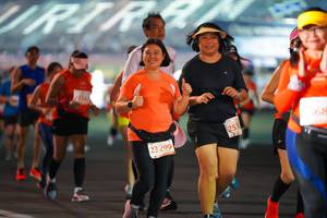 BIB: 251, 168, 299
                            <button type="button" onclick="openModal(11447266)" class="btn btn-primary btn-sm float-right btn-popup" data-toggle="modal" data-target=".modal-high-quality">
                        <i class="fas fa-shopping-cart"></i> Add to Cart
                    </button>
                                            <button type="button" onclick="isThisMe(11447266, true)" class="btn btn-success btn-sm float-right btn-popup btn-isme hidden" data-toggle="tooltip" data-placement="bottom" title="นี่คือรูปของคุณใช่ไหม คลิกที่นี่เพื่อเอาเข้าอัลบั้ม">
                        <i class="fas fa-plus"></i> Add to album
                    </button>
                    <button type="button" onclick="isThisMe(11447266, false)" class="btn btn-warning btn-sm float-right btn-popup btn-isnotme hidden">
                        <i class="fas fa-ban"></i> Remove from album
                    </button>