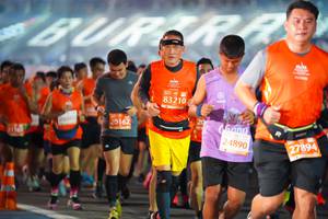 BIB: 83210, 20162, 24890, 27894
                            <button type="button" onclick="openModal(11426049)" class="btn btn-primary btn-sm float-right btn-popup" data-toggle="modal" data-target=".modal-high-quality">
                        <i class="fas fa-shopping-cart"></i> Add to Cart
                    </button>
                                            <button type="button" onclick="isThisMe(11426049, true)" class="btn btn-success btn-sm float-right btn-popup btn-isme hidden" data-toggle="tooltip" data-placement="bottom" title="นี่คือรูปของคุณใช่ไหม คลิกที่นี่เพื่อเอาเข้าอัลบั้ม">
                        <i class="fas fa-plus"></i> Add to album
                    </button>
                    <button type="button" onclick="isThisMe(11426049, false)" class="btn btn-warning btn-sm float-right btn-popup btn-isnotme hidden">
                        <i class="fas fa-ban"></i> Remove from album
                    </button>