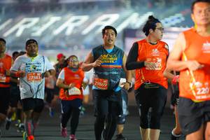 BIB: 27883, 29869, 220, 2512
                            <button type="button" onclick="openModal(11445871)" class="btn btn-primary btn-sm float-right btn-popup" data-toggle="modal" data-target=".modal-high-quality">
                        <i class="fas fa-shopping-cart"></i> Add to Cart
                    </button>
                                            <button type="button" onclick="isThisMe(11445871, true)" class="btn btn-success btn-sm float-right btn-popup btn-isme hidden" data-toggle="tooltip" data-placement="bottom" title="นี่คือรูปของคุณใช่ไหม คลิกที่นี่เพื่อเอาเข้าอัลบั้ม">
                        <i class="fas fa-plus"></i> Add to album
                    </button>
                    <button type="button" onclick="isThisMe(11445871, false)" class="btn btn-warning btn-sm float-right btn-popup btn-isnotme hidden">
                        <i class="fas fa-ban"></i> Remove from album
                    </button>