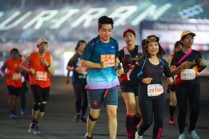 BIB: 2568, 20412, 28153, 23100
                            <button type="button" onclick="openModal(11492777)" class="btn btn-primary btn-sm float-right btn-popup" data-toggle="modal" data-target=".modal-high-quality">
                        <i class="fas fa-shopping-cart"></i> Add to Cart
                    </button>
                                            <button type="button" onclick="isThisMe(11492777, true)" class="btn btn-success btn-sm float-right btn-popup btn-isme hidden" data-toggle="tooltip" data-placement="bottom" title="นี่คือรูปของคุณใช่ไหม คลิกที่นี่เพื่อเอาเข้าอัลบั้ม">
                        <i class="fas fa-plus"></i> Add to album
                    </button>
                    <button type="button" onclick="isThisMe(11492777, false)" class="btn btn-warning btn-sm float-right btn-popup btn-isnotme hidden">
                        <i class="fas fa-ban"></i> Remove from album
                    </button>
