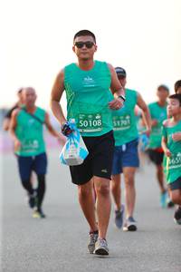 BIB: 50108, 51701, 1659
                            <button type="button" onclick="openModal(10555816)" class="btn btn-primary btn-sm float-right btn-popup" data-toggle="modal" data-target=".modal-high-quality">
                        <i class="fas fa-shopping-cart"></i> Add to Cart
                    </button>
                                            <button type="button" onclick="isThisMe(10555816, true)" class="btn btn-success btn-sm float-right btn-popup btn-isme hidden" data-toggle="tooltip" data-placement="bottom" title="นี่คือรูปของคุณใช่ไหม คลิกที่นี่เพื่อเอาเข้าอัลบั้ม">
                        <i class="fas fa-plus"></i> Add to album
                    </button>
                    <button type="button" onclick="isThisMe(10555816, false)" class="btn btn-warning btn-sm float-right btn-popup btn-isnotme hidden">
                        <i class="fas fa-ban"></i> Remove from album
                    </button>