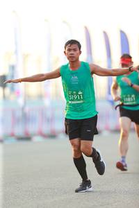 BIB: 51911
                            <button type="button" onclick="openModal(10553923)" class="btn btn-primary btn-sm float-right btn-popup" data-toggle="modal" data-target=".modal-high-quality">
                        <i class="fas fa-shopping-cart"></i> Add to Cart
                    </button>
                                            <button type="button" onclick="isThisMe(10553923, true)" class="btn btn-success btn-sm float-right btn-popup btn-isme hidden" data-toggle="tooltip" data-placement="bottom" title="นี่คือรูปของคุณใช่ไหม คลิกที่นี่เพื่อเอาเข้าอัลบั้ม">
                        <i class="fas fa-plus"></i> Add to album
                    </button>
                    <button type="button" onclick="isThisMe(10553923, false)" class="btn btn-warning btn-sm float-right btn-popup btn-isnotme hidden">
                        <i class="fas fa-ban"></i> Remove from album
                    </button>