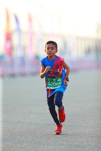 BIB: 52068
                            <button type="button" onclick="openModal(10553799)" class="btn btn-primary btn-sm float-right btn-popup" data-toggle="modal" data-target=".modal-high-quality">
                        <i class="fas fa-shopping-cart"></i> Add to Cart
                    </button>
                                            <button type="button" onclick="isThisMe(10553799, true)" class="btn btn-success btn-sm float-right btn-popup btn-isme hidden" data-toggle="tooltip" data-placement="bottom" title="นี่คือรูปของคุณใช่ไหม คลิกที่นี่เพื่อเอาเข้าอัลบั้ม">
                        <i class="fas fa-plus"></i> Add to album
                    </button>
                    <button type="button" onclick="isThisMe(10553799, false)" class="btn btn-warning btn-sm float-right btn-popup btn-isnotme hidden">
                        <i class="fas fa-ban"></i> Remove from album
                    </button>