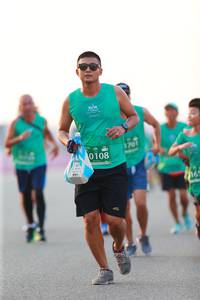 BIB: 0108, 165
                            <button type="button" onclick="openModal(10555814)" class="btn btn-primary btn-sm float-right btn-popup" data-toggle="modal" data-target=".modal-high-quality">
                        <i class="fas fa-shopping-cart"></i> Add to Cart
                    </button>
                                            <button type="button" onclick="isThisMe(10555814, true)" class="btn btn-success btn-sm float-right btn-popup btn-isme hidden" data-toggle="tooltip" data-placement="bottom" title="นี่คือรูปของคุณใช่ไหม คลิกที่นี่เพื่อเอาเข้าอัลบั้ม">
                        <i class="fas fa-plus"></i> Add to album
                    </button>
                    <button type="button" onclick="isThisMe(10555814, false)" class="btn btn-warning btn-sm float-right btn-popup btn-isnotme hidden">
                        <i class="fas fa-ban"></i> Remove from album
                    </button>