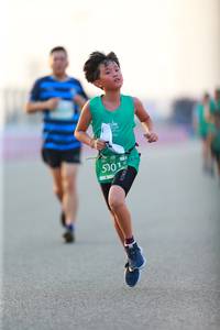 BIB: 5001
                            <button type="button" onclick="openModal(10555377)" class="btn btn-primary btn-sm float-right btn-popup" data-toggle="modal" data-target=".modal-high-quality">
                        <i class="fas fa-shopping-cart"></i> Add to Cart
                    </button>
                                            <button type="button" onclick="isThisMe(10555377, true)" class="btn btn-success btn-sm float-right btn-popup btn-isme hidden" data-toggle="tooltip" data-placement="bottom" title="นี่คือรูปของคุณใช่ไหม คลิกที่นี่เพื่อเอาเข้าอัลบั้ม">
                        <i class="fas fa-plus"></i> Add to album
                    </button>
                    <button type="button" onclick="isThisMe(10555377, false)" class="btn btn-warning btn-sm float-right btn-popup btn-isnotme hidden">
                        <i class="fas fa-ban"></i> Remove from album
                    </button>