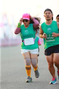 BIB: 5014
                            <button type="button" onclick="openModal(10555843)" class="btn btn-primary btn-sm float-right btn-popup" data-toggle="modal" data-target=".modal-high-quality">
                        <i class="fas fa-shopping-cart"></i> Add to Cart
                    </button>
                                            <button type="button" onclick="isThisMe(10555843, true)" class="btn btn-success btn-sm float-right btn-popup btn-isme hidden" data-toggle="tooltip" data-placement="bottom" title="นี่คือรูปของคุณใช่ไหม คลิกที่นี่เพื่อเอาเข้าอัลบั้ม">
                        <i class="fas fa-plus"></i> Add to album
                    </button>
                    <button type="button" onclick="isThisMe(10555843, false)" class="btn btn-warning btn-sm float-right btn-popup btn-isnotme hidden">
                        <i class="fas fa-ban"></i> Remove from album
                    </button>