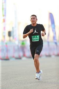 BIB: 50041
                            <button type="button" onclick="openModal(10553942)" class="btn btn-primary btn-sm float-right btn-popup" data-toggle="modal" data-target=".modal-high-quality">
                        <i class="fas fa-shopping-cart"></i> Add to Cart
                    </button>
                                            <button type="button" onclick="isThisMe(10553942, true)" class="btn btn-success btn-sm float-right btn-popup btn-isme hidden" data-toggle="tooltip" data-placement="bottom" title="นี่คือรูปของคุณใช่ไหม คลิกที่นี่เพื่อเอาเข้าอัลบั้ม">
                        <i class="fas fa-plus"></i> Add to album
                    </button>
                    <button type="button" onclick="isThisMe(10553942, false)" class="btn btn-warning btn-sm float-right btn-popup btn-isnotme hidden">
                        <i class="fas fa-ban"></i> Remove from album
                    </button>