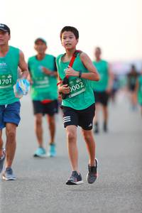 BIB: 1701, 0002
                            <button type="button" onclick="openModal(10555821)" class="btn btn-primary btn-sm float-right btn-popup" data-toggle="modal" data-target=".modal-high-quality">
                        <i class="fas fa-shopping-cart"></i> Add to Cart
                    </button>
                                            <button type="button" onclick="isThisMe(10555821, true)" class="btn btn-success btn-sm float-right btn-popup btn-isme hidden" data-toggle="tooltip" data-placement="bottom" title="นี่คือรูปของคุณใช่ไหม คลิกที่นี่เพื่อเอาเข้าอัลบั้ม">
                        <i class="fas fa-plus"></i> Add to album
                    </button>
                    <button type="button" onclick="isThisMe(10555821, false)" class="btn btn-warning btn-sm float-right btn-popup btn-isnotme hidden">
                        <i class="fas fa-ban"></i> Remove from album
                    </button>