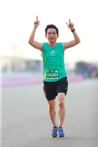 BIB: 50084
                            <button type="button" onclick="openModal(10554099)" class="btn btn-primary btn-sm float-right btn-popup" data-toggle="modal" data-target=".modal-high-quality">
                        <i class="fas fa-shopping-cart"></i> Add to Cart
                    </button>
                                            <button type="button" onclick="isThisMe(10554099, true)" class="btn btn-success btn-sm float-right btn-popup btn-isme hidden" data-toggle="tooltip" data-placement="bottom" title="นี่คือรูปของคุณใช่ไหม คลิกที่นี่เพื่อเอาเข้าอัลบั้ม">
                        <i class="fas fa-plus"></i> Add to album
                    </button>
                    <button type="button" onclick="isThisMe(10554099, false)" class="btn btn-warning btn-sm float-right btn-popup btn-isnotme hidden">
                        <i class="fas fa-ban"></i> Remove from album
                    </button>