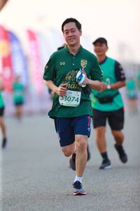 BIB: 33074
                            <button type="button" onclick="openModal(10558907)" class="btn btn-primary btn-sm float-right btn-popup" data-toggle="modal" data-target=".modal-high-quality">
                        <i class="fas fa-shopping-cart"></i> Add to Cart
                    </button>
                                            <button type="button" onclick="isThisMe(10558907, true)" class="btn btn-success btn-sm float-right btn-popup btn-isme hidden" data-toggle="tooltip" data-placement="bottom" title="นี่คือรูปของคุณใช่ไหม คลิกที่นี่เพื่อเอาเข้าอัลบั้ม">
                        <i class="fas fa-plus"></i> Add to album
                    </button>
                    <button type="button" onclick="isThisMe(10558907, false)" class="btn btn-warning btn-sm float-right btn-popup btn-isnotme hidden">
                        <i class="fas fa-ban"></i> Remove from album
                    </button>