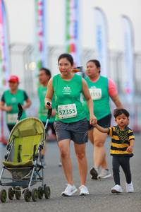 BIB: 353, 52355
                            <button type="button" onclick="openModal(10560170)" class="btn btn-primary btn-sm float-right btn-popup" data-toggle="modal" data-target=".modal-high-quality">
                        <i class="fas fa-shopping-cart"></i> Add to Cart
                    </button>
                                            <button type="button" onclick="isThisMe(10560170, true)" class="btn btn-success btn-sm float-right btn-popup btn-isme hidden" data-toggle="tooltip" data-placement="bottom" title="นี่คือรูปของคุณใช่ไหม คลิกที่นี่เพื่อเอาเข้าอัลบั้ม">
                        <i class="fas fa-plus"></i> Add to album
                    </button>
                    <button type="button" onclick="isThisMe(10560170, false)" class="btn btn-warning btn-sm float-right btn-popup btn-isnotme hidden">
                        <i class="fas fa-ban"></i> Remove from album
                    </button>