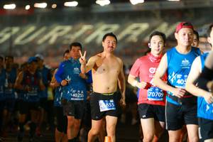BIB: 405, 70709, 140255, 855
                            <button type="button" onclick="openModal(11729130)" class="btn btn-primary btn-sm float-right btn-popup" data-toggle="modal" data-target=".modal-high-quality">
                        <i class="fas fa-shopping-cart"></i> Add to Cart
                    </button>
                                            <button type="button" onclick="isThisMe(11729130, true)" class="btn btn-success btn-sm float-right btn-popup btn-isme hidden" data-toggle="tooltip" data-placement="bottom" title="นี่คือรูปของคุณใช่ไหม คลิกที่นี่เพื่อเอาเข้าอัลบั้ม">
                        <i class="fas fa-plus"></i> Add to album
                    </button>
                    <button type="button" onclick="isThisMe(11729130, false)" class="btn btn-warning btn-sm float-right btn-popup btn-isnotme hidden">
                        <i class="fas fa-ban"></i> Remove from album
                    </button>