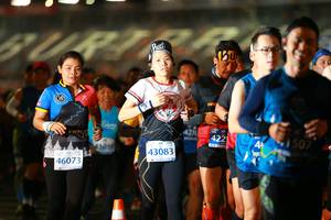 BIB: 427, 422, 1507, 43059, 43083, 146073
                            <button type="button" onclick="openModal(11725917)" class="btn btn-primary btn-sm float-right btn-popup" data-toggle="modal" data-target=".modal-high-quality">
                        <i class="fas fa-shopping-cart"></i> Add to Cart
                    </button>
                                            <button type="button" onclick="isThisMe(11725917, true)" class="btn btn-success btn-sm float-right btn-popup btn-isme hidden" data-toggle="tooltip" data-placement="bottom" title="นี่คือรูปของคุณใช่ไหม คลิกที่นี่เพื่อเอาเข้าอัลบั้ม">
                        <i class="fas fa-plus"></i> Add to album
                    </button>
                    <button type="button" onclick="isThisMe(11725917, false)" class="btn btn-warning btn-sm float-right btn-popup btn-isnotme hidden">
                        <i class="fas fa-ban"></i> Remove from album
                    </button>