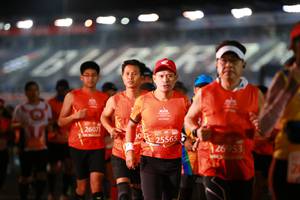 BIB: 2607, 25565, 26953
                            <button type="button" onclick="openModal(11766223)" class="btn btn-primary btn-sm float-right btn-popup" data-toggle="modal" data-target=".modal-high-quality">
                        <i class="fas fa-shopping-cart"></i> Add to Cart
                    </button>
                                            <button type="button" onclick="isThisMe(11766223, true)" class="btn btn-success btn-sm float-right btn-popup btn-isme hidden" data-toggle="tooltip" data-placement="bottom" title="นี่คือรูปของคุณใช่ไหม คลิกที่นี่เพื่อเอาเข้าอัลบั้ม">
                        <i class="fas fa-plus"></i> Add to album
                    </button>
                    <button type="button" onclick="isThisMe(11766223, false)" class="btn btn-warning btn-sm float-right btn-popup btn-isnotme hidden">
                        <i class="fas fa-ban"></i> Remove from album
                    </button>