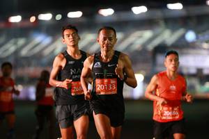 BIB: 20133, 268, 20686
                            <button type="button" onclick="openModal(11741993)" class="btn btn-primary btn-sm float-right btn-popup" data-toggle="modal" data-target=".modal-high-quality">
                        <i class="fas fa-shopping-cart"></i> Add to Cart
                    </button>
                                            <button type="button" onclick="isThisMe(11741993, true)" class="btn btn-success btn-sm float-right btn-popup btn-isme hidden" data-toggle="tooltip" data-placement="bottom" title="นี่คือรูปของคุณใช่ไหม คลิกที่นี่เพื่อเอาเข้าอัลบั้ม">
                        <i class="fas fa-plus"></i> Add to album
                    </button>
                    <button type="button" onclick="isThisMe(11741993, false)" class="btn btn-warning btn-sm float-right btn-popup btn-isnotme hidden">
                        <i class="fas fa-ban"></i> Remove from album
                    </button>