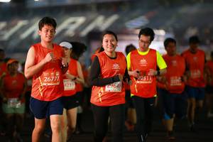 BIB: 20311, 26777, 4231, 29649
                            <button type="button" onclick="openModal(11817913)" class="btn btn-primary btn-sm float-right btn-popup" data-toggle="modal" data-target=".modal-high-quality">
                        <i class="fas fa-shopping-cart"></i> Add to Cart
                    </button>
                                            <button type="button" onclick="isThisMe(11817913, true)" class="btn btn-success btn-sm float-right btn-popup btn-isme hidden" data-toggle="tooltip" data-placement="bottom" title="นี่คือรูปของคุณใช่ไหม คลิกที่นี่เพื่อเอาเข้าอัลบั้ม">
                        <i class="fas fa-plus"></i> Add to album
                    </button>
                    <button type="button" onclick="isThisMe(11817913, false)" class="btn btn-warning btn-sm float-right btn-popup btn-isnotme hidden">
                        <i class="fas fa-ban"></i> Remove from album
                    </button>
