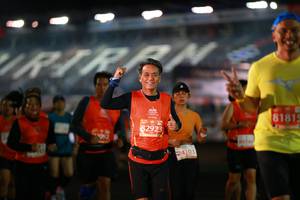 BIB: 81815, 82923, 092, 24103
                            <button type="button" onclick="openModal(11819296)" class="btn btn-primary btn-sm float-right btn-popup" data-toggle="modal" data-target=".modal-high-quality">
                        <i class="fas fa-shopping-cart"></i> Add to Cart
                    </button>
                                            <button type="button" onclick="isThisMe(11819296, true)" class="btn btn-success btn-sm float-right btn-popup btn-isme hidden" data-toggle="tooltip" data-placement="bottom" title="นี่คือรูปของคุณใช่ไหม คลิกที่นี่เพื่อเอาเข้าอัลบั้ม">
                        <i class="fas fa-plus"></i> Add to album
                    </button>
                    <button type="button" onclick="isThisMe(11819296, false)" class="btn btn-warning btn-sm float-right btn-popup btn-isnotme hidden">
                        <i class="fas fa-ban"></i> Remove from album
                    </button>