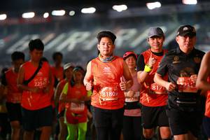 BIB: 22547, 817, 81809
                            <button type="button" onclick="openModal(11788396)" class="btn btn-primary btn-sm float-right btn-popup" data-toggle="modal" data-target=".modal-high-quality">
                        <i class="fas fa-shopping-cart"></i> Add to Cart
                    </button>
                                            <button type="button" onclick="isThisMe(11788396, true)" class="btn btn-success btn-sm float-right btn-popup btn-isme hidden" data-toggle="tooltip" data-placement="bottom" title="นี่คือรูปของคุณใช่ไหม คลิกที่นี่เพื่อเอาเข้าอัลบั้ม">
                        <i class="fas fa-plus"></i> Add to album
                    </button>
                    <button type="button" onclick="isThisMe(11788396, false)" class="btn btn-warning btn-sm float-right btn-popup btn-isnotme hidden">
                        <i class="fas fa-ban"></i> Remove from album
                    </button>