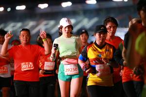 BIB: 20517, 2864, 545, 29250, 29687
                            <button type="button" onclick="openModal(11788426)" class="btn btn-primary btn-sm float-right btn-popup" data-toggle="modal" data-target=".modal-high-quality">
                        <i class="fas fa-shopping-cart"></i> Add to Cart
                    </button>
                                            <button type="button" onclick="isThisMe(11788426, true)" class="btn btn-success btn-sm float-right btn-popup btn-isme hidden" data-toggle="tooltip" data-placement="bottom" title="นี่คือรูปของคุณใช่ไหม คลิกที่นี่เพื่อเอาเข้าอัลบั้ม">
                        <i class="fas fa-plus"></i> Add to album
                    </button>
                    <button type="button" onclick="isThisMe(11788426, false)" class="btn btn-warning btn-sm float-right btn-popup btn-isnotme hidden">
                        <i class="fas fa-ban"></i> Remove from album
                    </button>