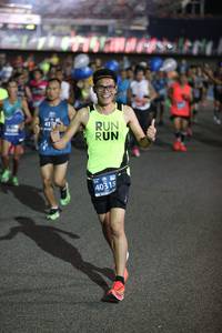 BIB: 40318
                            <button type="button" onclick="openModal(11245832)" class="btn btn-primary btn-sm float-right btn-popup" data-toggle="modal" data-target=".modal-high-quality">
                        <i class="fas fa-shopping-cart"></i> Add to Cart
                    </button>
                                            <button type="button" onclick="isThisMe(11245832, true)" class="btn btn-success btn-sm float-right btn-popup btn-isme hidden" data-toggle="tooltip" data-placement="bottom" title="นี่คือรูปของคุณใช่ไหม คลิกที่นี่เพื่อเอาเข้าอัลบั้ม">
                        <i class="fas fa-plus"></i> Add to album
                    </button>
                    <button type="button" onclick="isThisMe(11245832, false)" class="btn btn-warning btn-sm float-right btn-popup btn-isnotme hidden">
                        <i class="fas fa-ban"></i> Remove from album
                    </button>