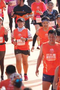 BIB: 202, 83393
                            <button type="button" onclick="openModal(10498208)" class="btn btn-primary btn-sm float-right btn-popup" data-toggle="modal" data-target=".modal-high-quality">
                        <i class="fas fa-shopping-cart"></i> Add to Cart
                    </button>
                                            <button type="button" onclick="isThisMe(10498208, true)" class="btn btn-success btn-sm float-right btn-popup btn-isme hidden" data-toggle="tooltip" data-placement="bottom" title="นี่คือรูปของคุณใช่ไหม คลิกที่นี่เพื่อเอาเข้าอัลบั้ม">
                        <i class="fas fa-plus"></i> Add to album
                    </button>
                    <button type="button" onclick="isThisMe(10498208, false)" class="btn btn-warning btn-sm float-right btn-popup btn-isnotme hidden">
                        <i class="fas fa-ban"></i> Remove from album
                    </button>